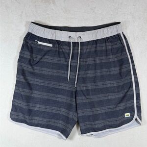 Classic Vuori XL Gray Striped Athletic Shorts Gym Workout Alo Lulu